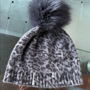 Sofia Cashmere Gray Leopard Print Pom-Pom Hat 80%Cashmere 20%Metallic
